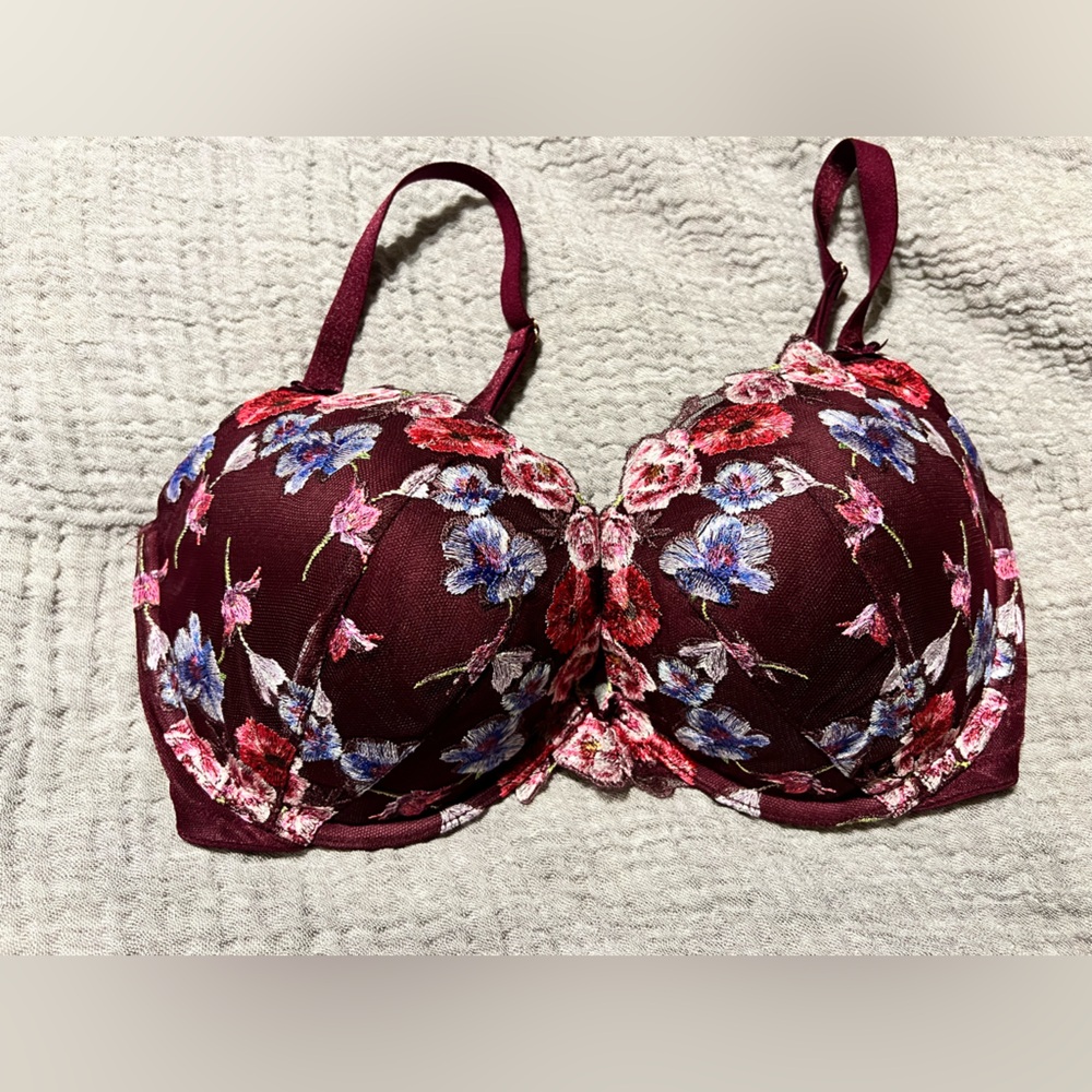 Victoria’s Secret Bra